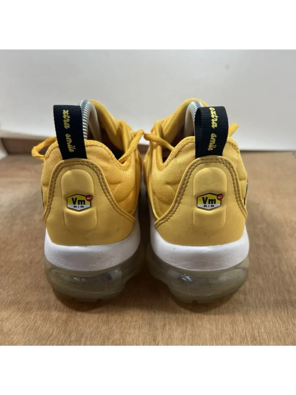 Nike Air VaporMax Plus 'Go The Extra Smile' Women Size 8 Yellow Shoes DO5874-700